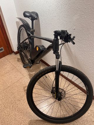 Bicicleta Eléctrica Negra
