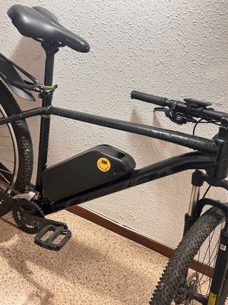 Bicicleta Eléctrica Negra