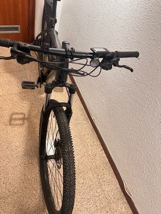 Bicicleta Eléctrica Negra