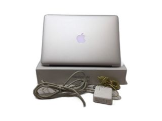 portatil apple apple macbook air core i5 1.8 13 (2017) (a1466)