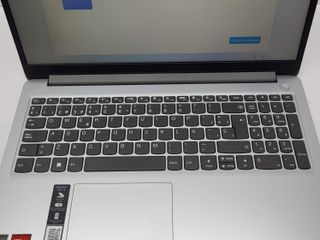 pc portatil lenovo ideapad 1