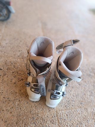 Botas de esquí blancas