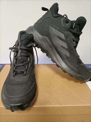 Zapatillas Adidas Terrex Negras