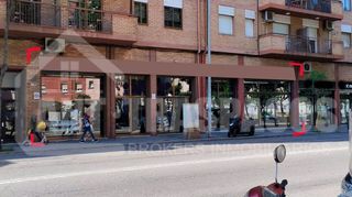 Local comercial en venta en Artigas - Llefià en Badalona