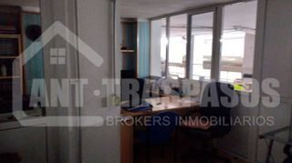 Local comercial en venta en Artigas - Llefià en Badalona
