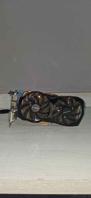 GeForce GTX 660 + Placa base 