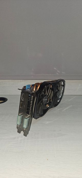 GeForce GTX 660 + Placa base 