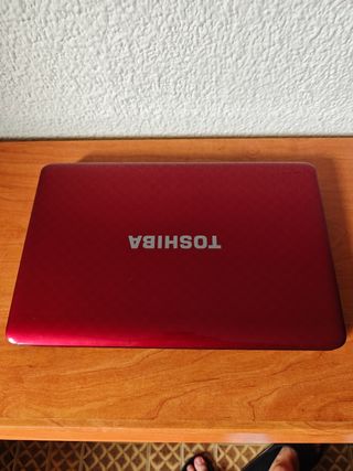 Portátil Toshiba I5 16GB 500GB 15"