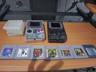 2 Game Boy IPS + 70 juegos
No envíos venta en mano