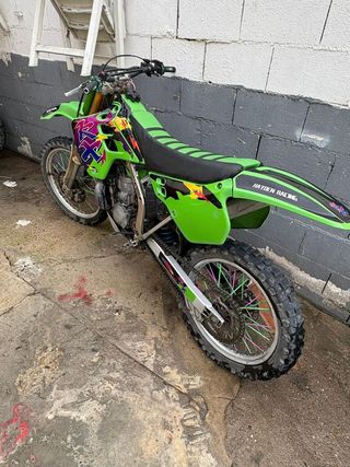 Moto Kawasaki KX 250cc 2T Año 98