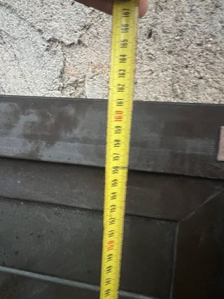 Puerta corredera de aluminio marrón