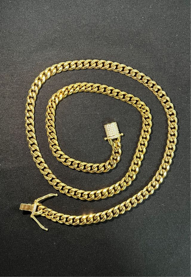 Cadena Cubana Chapada en Oro