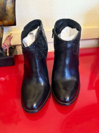 Botas Diesel Talla 36 Piel Negra