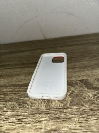 Capa iPhone 14 Pro Max Vermelha