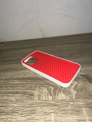 Capa iPhone 14 Pro Max Vermelha