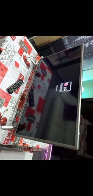 LG (FULL HD) Ultra Slim. LF / 42LF561V