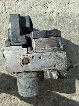 Módulo ABS Bosch Ford Transit 2005