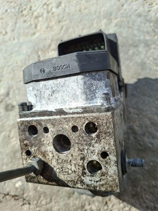 Módulo ABS Bosch Ford Transit 2005