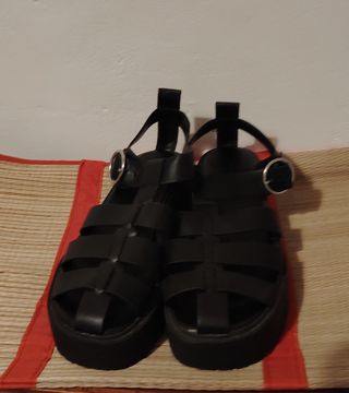 Sandalias de plataforma negras Paul & Bear – estil