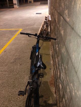 Bicicleta BTWIN Negra perfecto estado