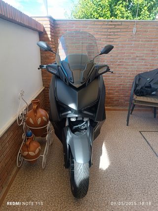 Yamaha Xmax 125 - 7.000 km