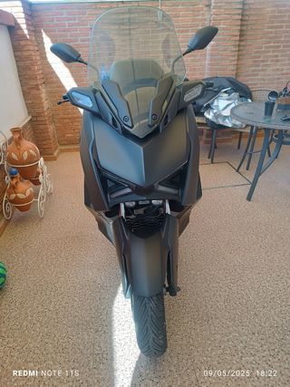 Yamaha Xmax 125 - 7.000 km