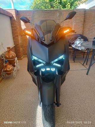 Yamaha Xmax 125 - 7.000 km