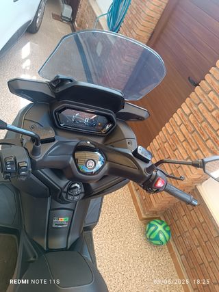 Yamaha Xmax 125 - 7.000 km