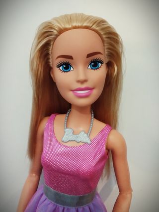 Barbie Gigante