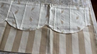 Pacchetto tende cieche beige e bianche