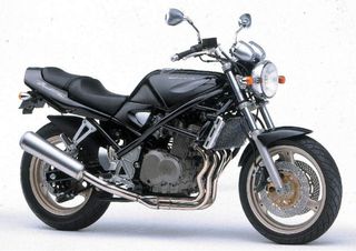 SUZUKI BANDIT 400 Verde