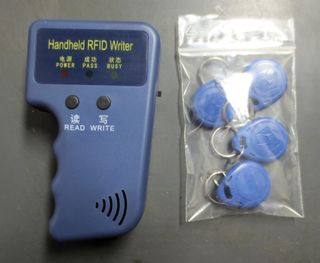 COPIATRICE PER SCHEDE RFID 125Khz