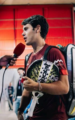 COKI NIETO.
Pala Babolat Counter Viper 2026.