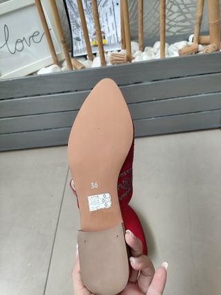 Zapatos Moore rojos para evento talla 36