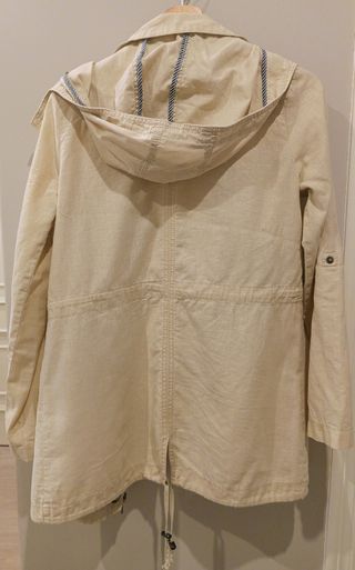 Parka Stradivarius Beige Verano