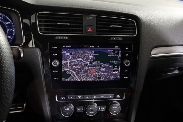 Volkswagen Golf GTI TCR 2.0 TSI 290cv DSG