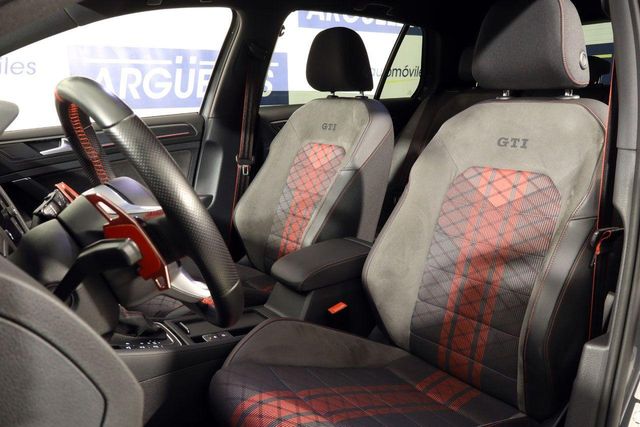 Volkswagen Golf GTI TCR 2.0 TSI 290cv DSG