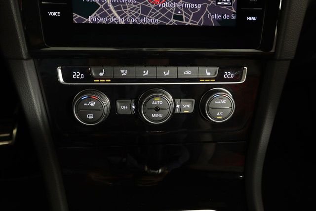 Volkswagen Golf GTI TCR 2.0 TSI 290cv DSG