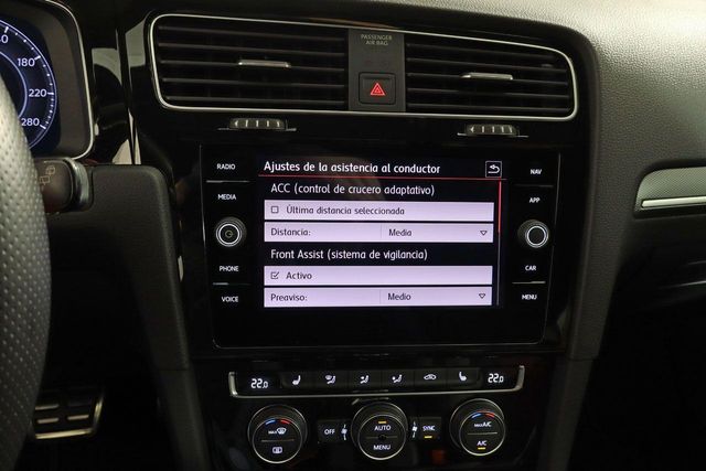 Volkswagen Golf GTI TCR 2.0 TSI 290cv DSG