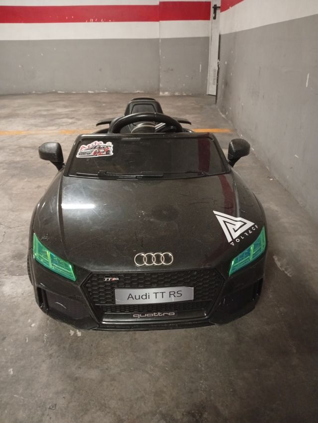 Coche a batería Audi TT RS