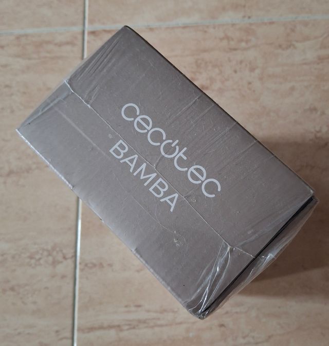 Cecotec Bamba - Set de manicura