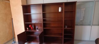 Estantería de oficina de madera