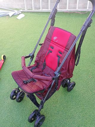 Silla de paseo roja