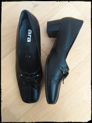 Zapatos talla 37,5 ARA