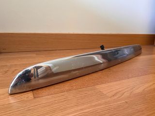 Moldura y tirador maletero MINI R56