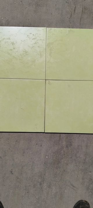 Gres treinta y tres por treinta y tres Joana pista
