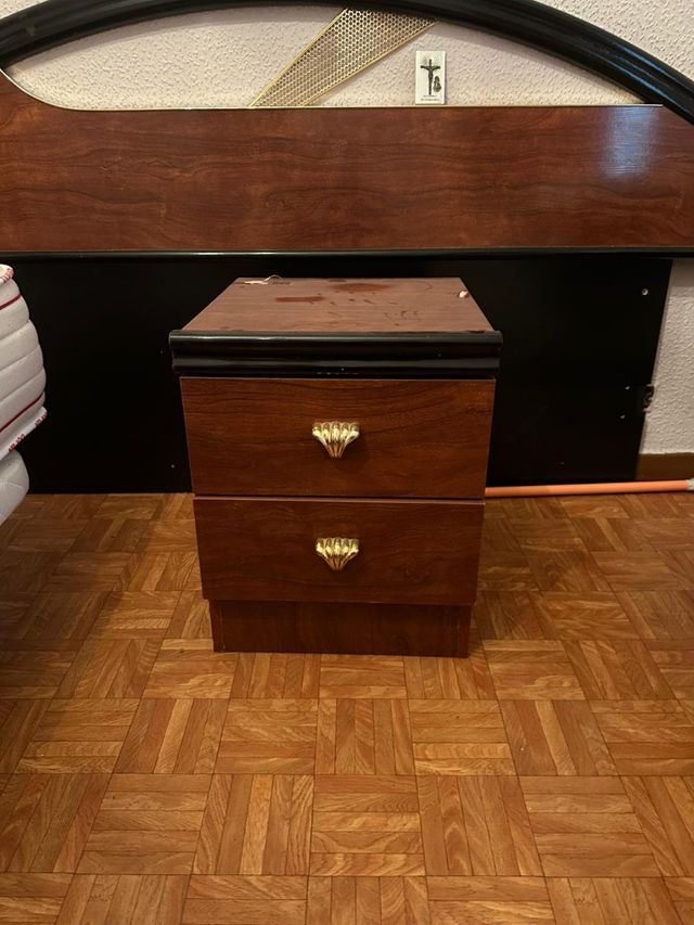 Mesilla de noche madera