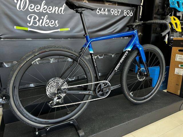 BICICLETA DE GRAVEL EDDY MERCKX STRASBOURG