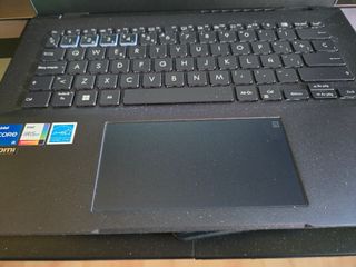 Portátil Asus ExpertBook Negro con Garantía