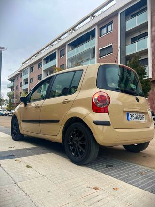 Renault Modus 2005